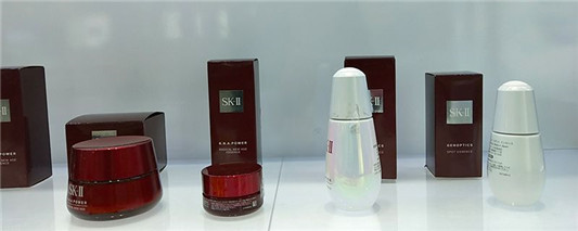 红腰子和sk2的使用顺序