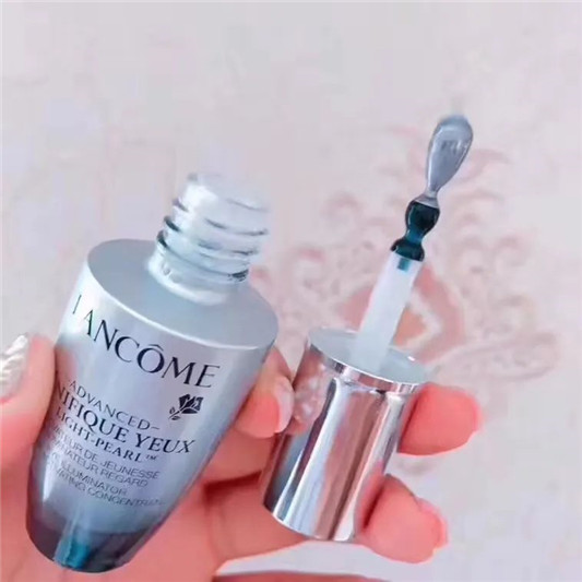 八款网红眼霜合集、不要等发现眼纹了再涂眼霜  2020 眼霜 质地 第2张