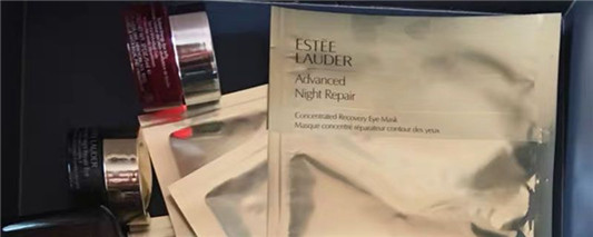 雅诗兰黛眼膜如何挤压