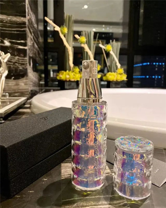 大牌「去皱抗老」精华该怎么选，不差钱的人这几款一定要知道  2020 精华 后 第5张