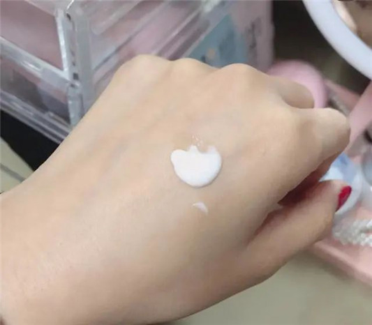 千元以内的高性价比水乳「怡丽丝尔实力最强，黛珂干皮亲妈」  2020 水乳 皮肤 第6张