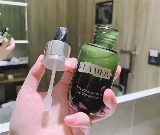 四款天价「顶级精华」，有钱人一定要知道价格  2020 精华 皮肤 第2张