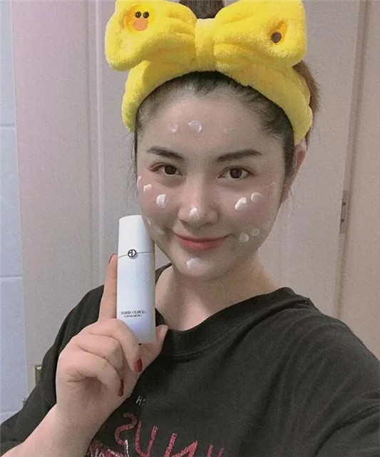 阿玛尼高端产品真正好的用买不起，口红都太便宜  2020 阿玛尼 精华 第9张