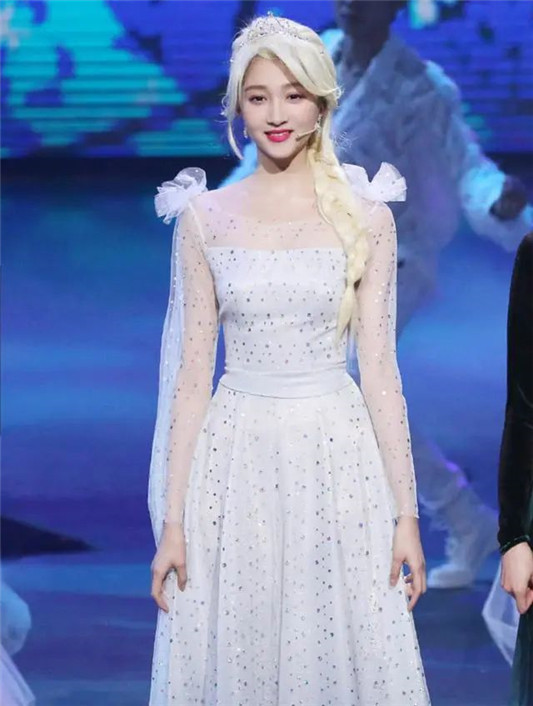 关晓彤涂全身高光，效果很惊艳  2020 高光 女生 第12张