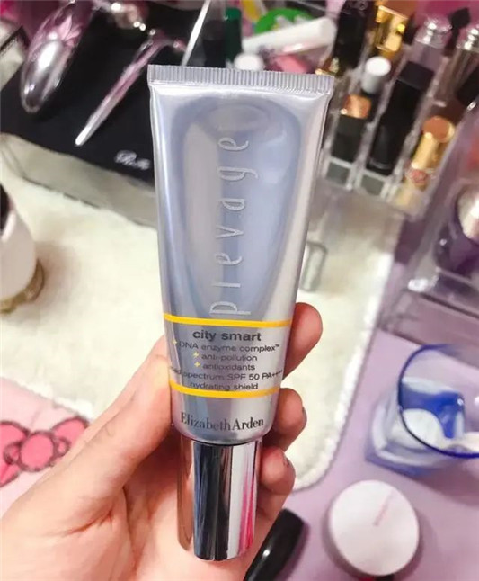 防五款公认的防晒「扛把子」，最贵不是小金瓶  2020 防晒 皮肤 第8张