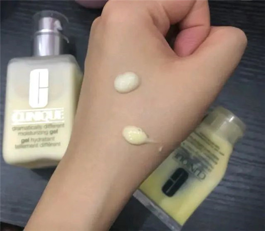 混搭水乳要这样组CP，比成套效果好太多又能省一半钱  2020 油 毛孔 第4张