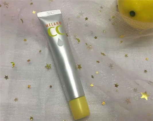 美白效果明显的三款精华，有大牌也有便宜货  2020 皮肤 精华 第6张