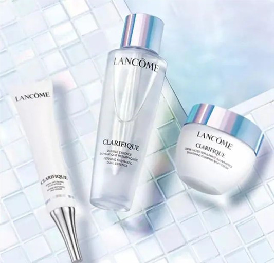 兰蔻极光水登顶2020上半年「护肤大赏」，CNP风靡日本