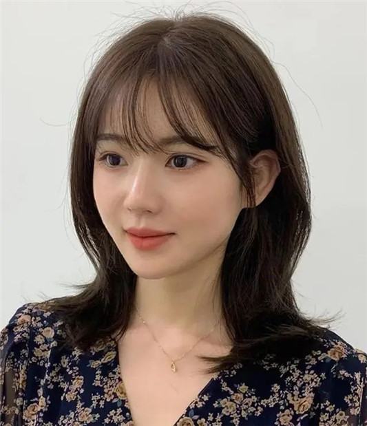 2020年夏天的时髦发型,女生们整体颜值瞬间上升 2020 女生 发型 第5张 2020年夏天的时髦发型,女生们整体颜值瞬间上升 2020 女生 发型 第5张