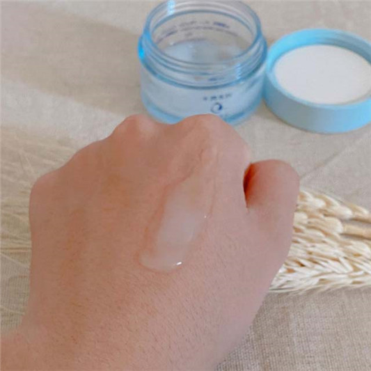 洗颜专科SENKA珊珂新品保湿水凝露心得及使用方法分享