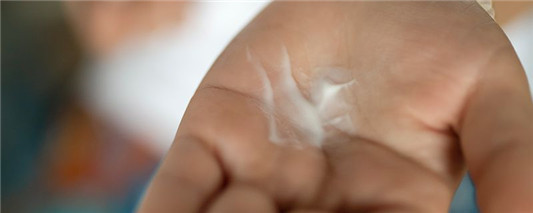 湿敷在水乳前还是后  2020 化妆 水分 第3张