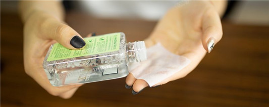 卸妆水放久了有絮状物