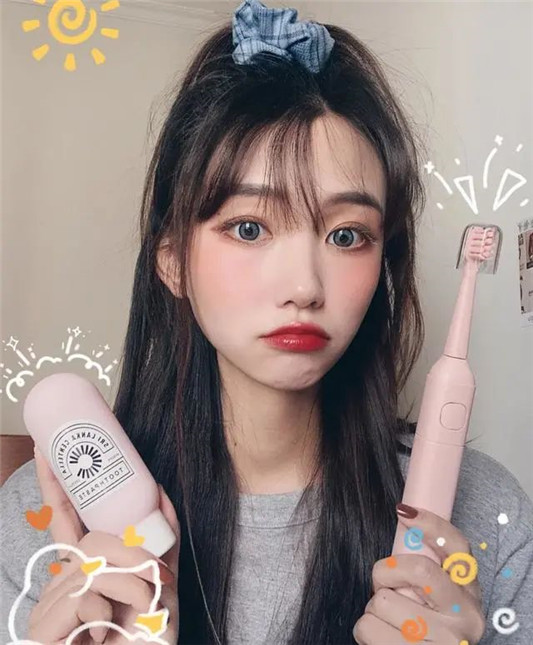 这些年一刷就白的牙膏「已经空管无数，比烤瓷牙更安全便宜」  2020 牙膏 牙齿 第3张