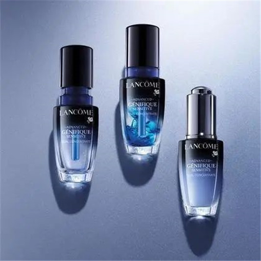 这几款网红单品让你拒绝熊猫脸「熬最晚的夜用 最适合的精华」 2020 精华 精华液 第3张 这几款网红单品让你拒绝熊猫脸「熬最晚的夜用 最适合的精华」 2020 精华 精华液 第3张