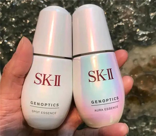 脸上有这些问题，不建议使用当下三大精华「看你是不是花冤枉钱了」  2020 皮肤 女生 第2张