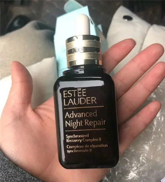 脸上有这些问题，不建议使用当下三大精华「看你是不是花冤枉钱了」  2020 皮肤 女生 第3张