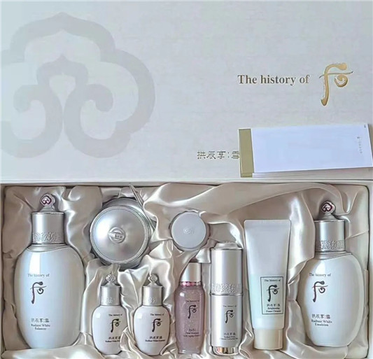 Whoo后7月美白四件套「淡化色斑，肌肤呈现纯净光滑质感」