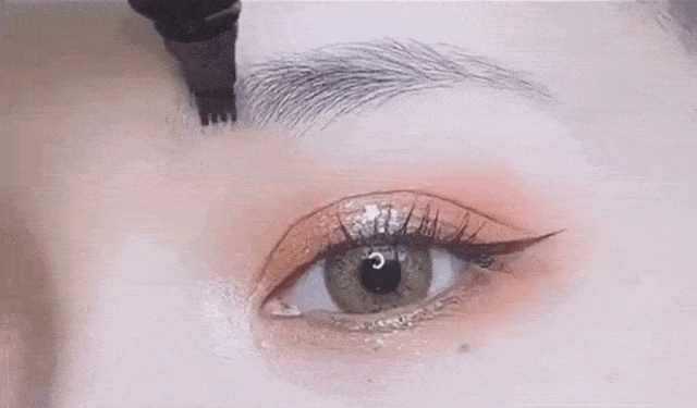 今年大热野生眉最适合亚洲人「要想画得好 眉尖一定要甩出去」  眉笔 眉毛 化妆 第8张