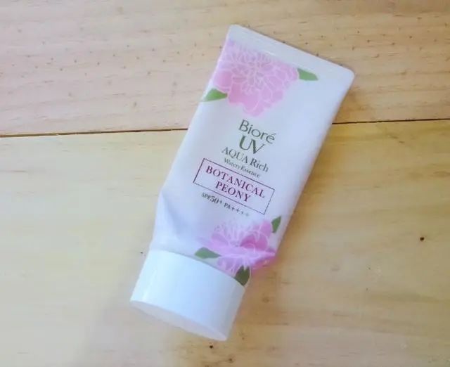 油皮夏天不好混「学会7个护肤技巧 清爽舒适轻松拥有」  油皮 护肤 第9张