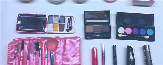 卞卡彩妆什么档次