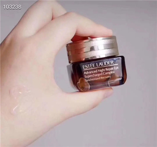 小灯泡sk2多少钱,900多的SK2小灯泡靠谱吗 小灯泡 sk2 第11张 小灯泡sk2多少钱,900多的SK2小灯泡靠谱吗 小灯泡 sk2 第11张