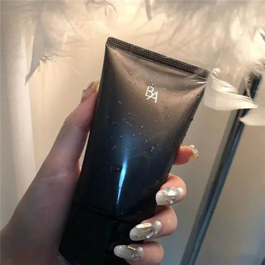 贵妇级洗面奶,每使用一次几十块就没了 贵妇 洗面奶 种草 第5张 贵妇级洗面奶,每使用一次几十块就没了 贵妇 洗面奶 种草 第5张