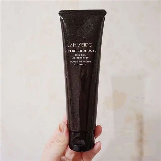 贵妇级洗面奶,每使用一次几十块就没了 贵妇 洗面奶 种草 第7张 贵妇级洗面奶,每使用一次几十块就没了 贵妇 洗面奶 种草 第7张