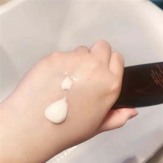 贵妇级洗面奶,每使用一次几十块就没了 贵妇 洗面奶 种草 第8张 贵妇级洗面奶,每使用一次几十块就没了 贵妇 洗面奶 种草 第8张