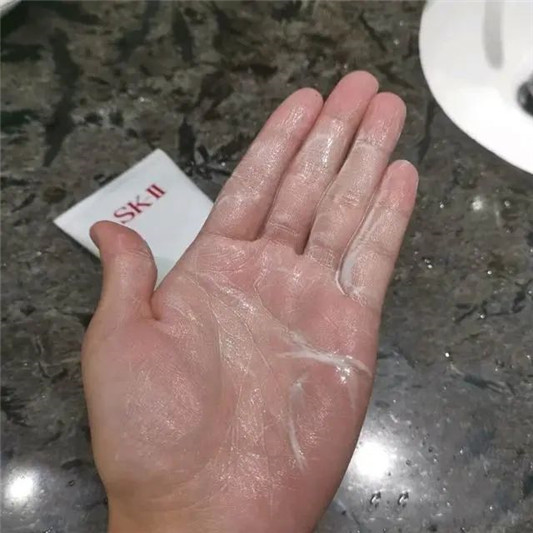 贵妇级洗面奶,每使用一次几十块就没了 贵妇 洗面奶 种草 第14张 贵妇级洗面奶,每使用一次几十块就没了 贵妇 洗面奶 种草 第14张