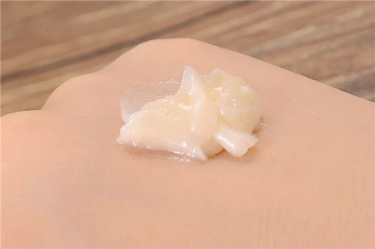 天气丹眼霜好用吗,天气丹眼霜怎么样 天气丹 眼霜 Whoo后 第3张 天气丹眼霜好用吗,天气丹眼霜怎么样 天气丹 眼霜 Whoo后 第3张