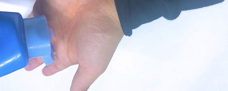 洗面奶和卸妆水的区别