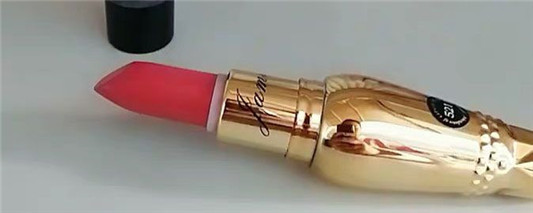 珈蓝之谜口红是不是品牌