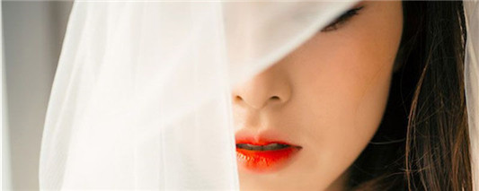 雅诗兰黛枫叶红适合黄皮吗 枫叶 第2张 雅诗兰黛枫叶红适合黄皮吗 枫叶 第2张