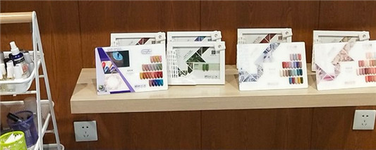 美甲锡箔纸的使用方法