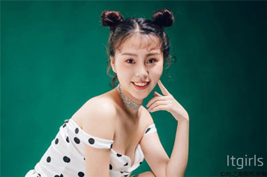 指甲油怎么涂好看，省了去美甲店的一大笔钱  美甲 第2张