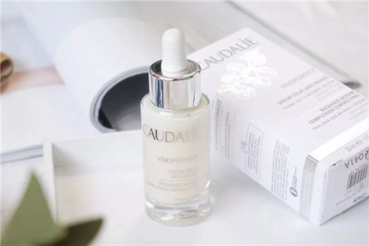 好用不贵的精华液推荐，500块钱可以买哪些好用的精华  精华 美白 肌肤 第12张