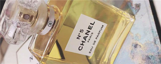 香奈儿五号香水适合什么年龄