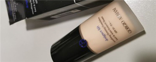 阿玛尼蓝标真假对比