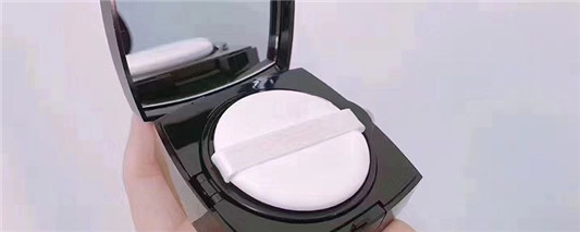 新手粉底液上妆手法