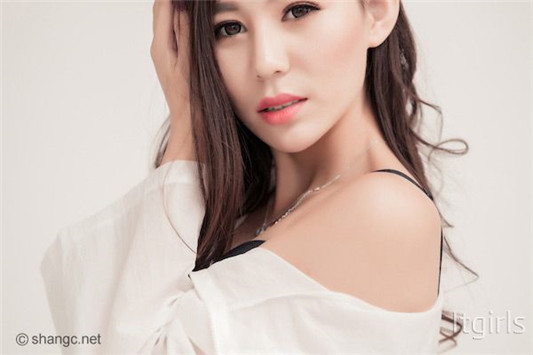 如何防止粉底液氧化，为什么会变暗沉