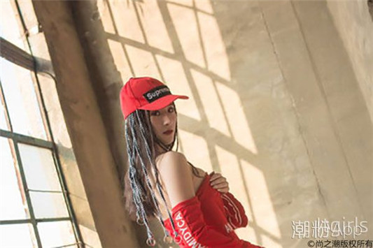 如何防止粉底液氧化，先使用含有抗氧化成分的妆前打底  抗氧化 粉底液 第2张