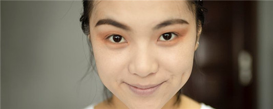 你的妆容不干净,是不是化妆步骤做的不好 化妆 第3张 你的妆容不干净,是不是化妆步骤做的不好 化妆 第3张