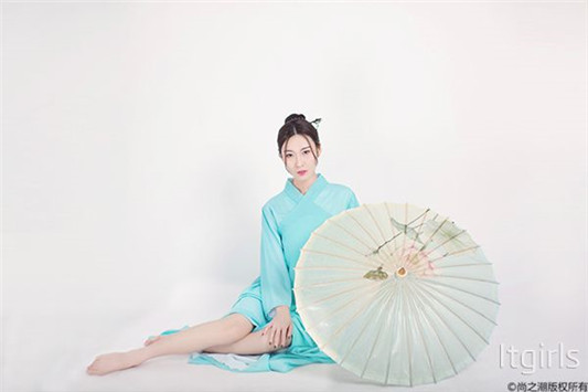 古风桃花妆画法步骤，仙气太盛简直不敢直视  化妆 古风桃花妆 第2张