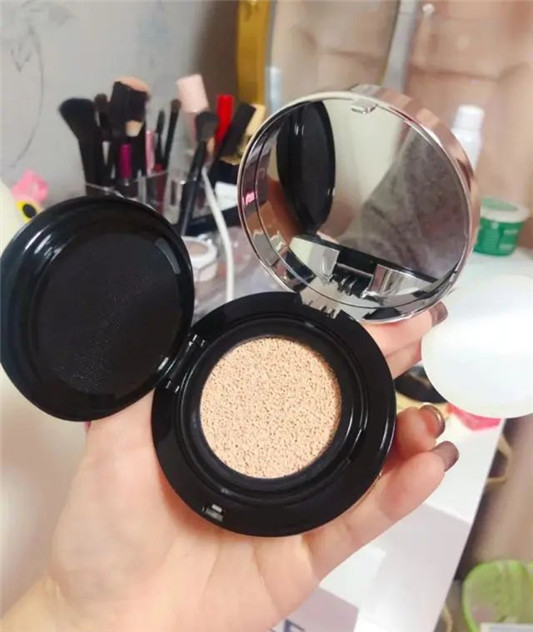 5款网红爆款气垫测评 气垫 测评 爆款 网红 第3张 5款网红爆款气垫测评 气垫 测评 爆款 网红 第3张