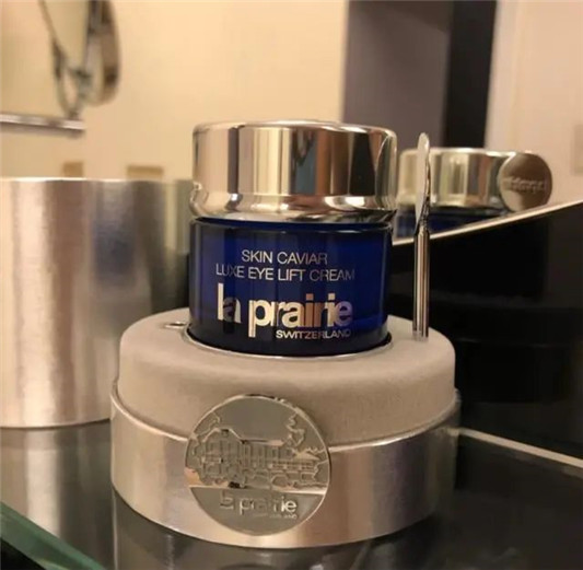 四款全网最火爆的抗老眼霜，25岁以上女人必备  25岁 抗老 眼霜 第8张