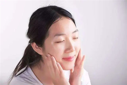 全网零差评的5款面霜「保湿抗老都有 盲选也不会出错」