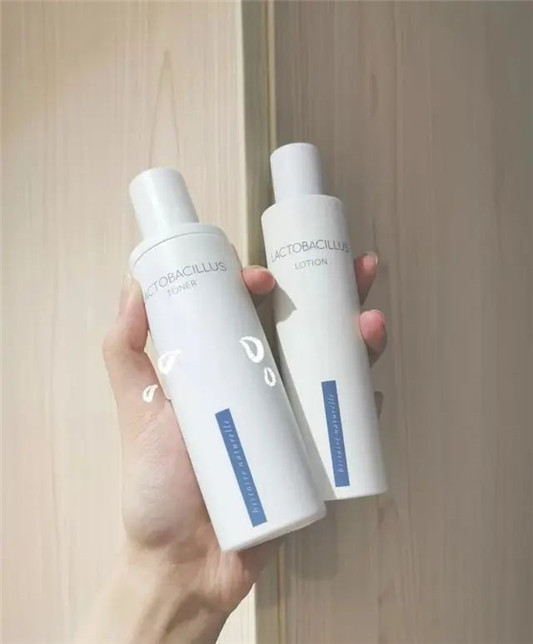 学生党平价又好用水乳在这里，使用感不输大牌  水乳 第3张