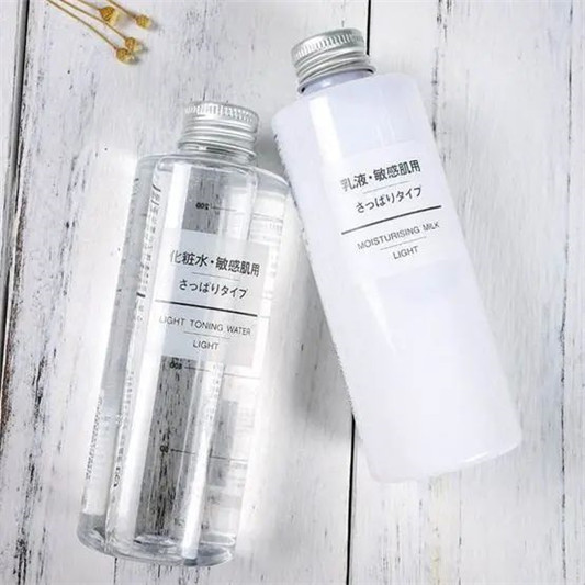 保湿温和效果好的水乳排行罗列「敏感肌可用 堪称水乳界的万金油」  水乳 第3张