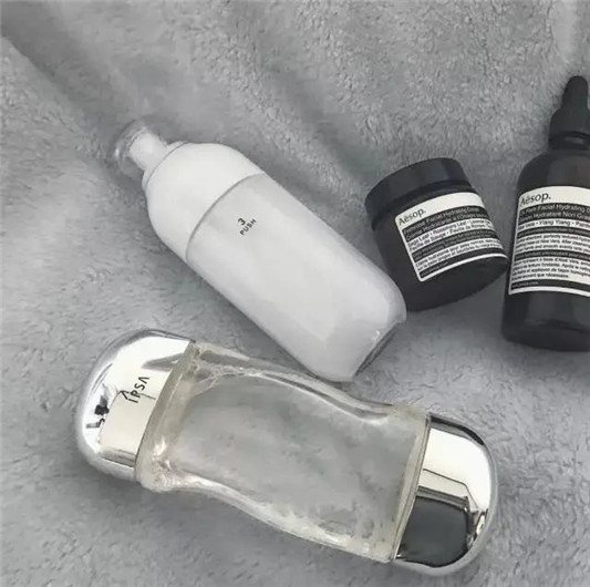 11款日本护肤界的传奇水乳推荐，换季的时候没它你就输了  日本 水乳 护肤 第2张