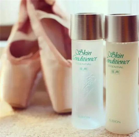 11款日本护肤界的传奇水乳推荐，换季的时候没它你就输了  日本 水乳 护肤 第9张